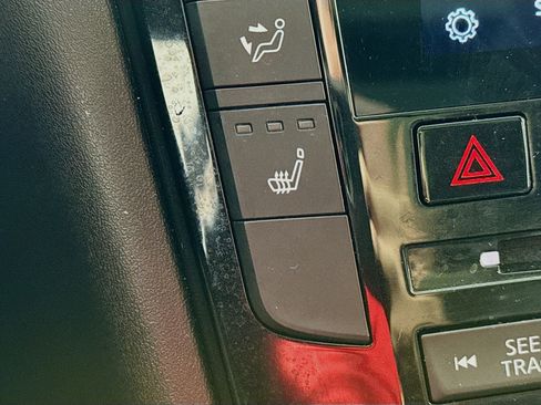 Used 2022 INFINITI QX50 Luxe image 3