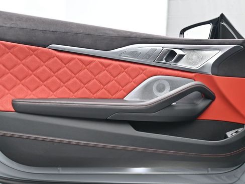 Used 2024 BMW M8 Competition image 9