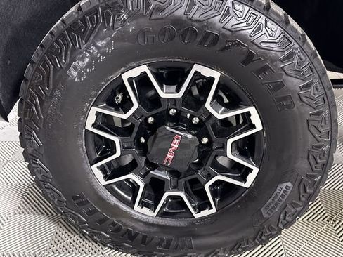 New 2026 GMC Sierra 2500 AT4X AWD/4WD image 35