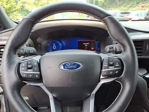 Used 2023 Ford Explorer ST w/ Equipment Group 401A AWD/4WD image 23
