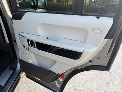 Used 2012 Land Rover Range Rover Supercharged image 24