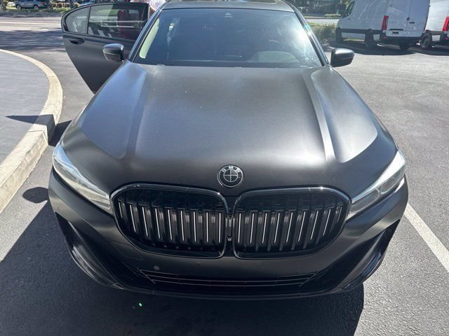 Used 2020 BMW 740i RWD image 2