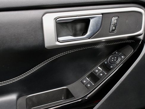 Used 2022 Ford Explorer ST w/ ST High-Performance Pack image 23