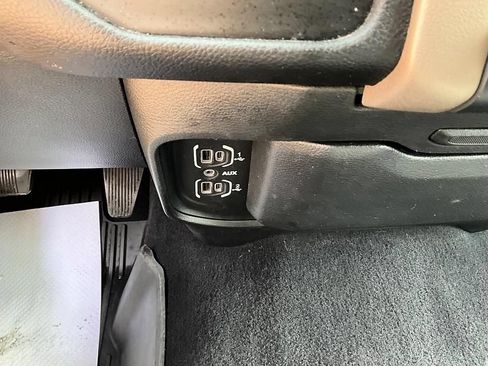 Used 2022 RAM 2500 Laramie AWD/4WD image 26