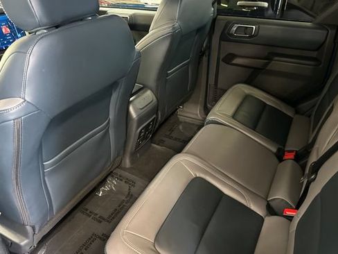 Used 2024 Ford Bronco Outer Banks AWD/4WD image 14