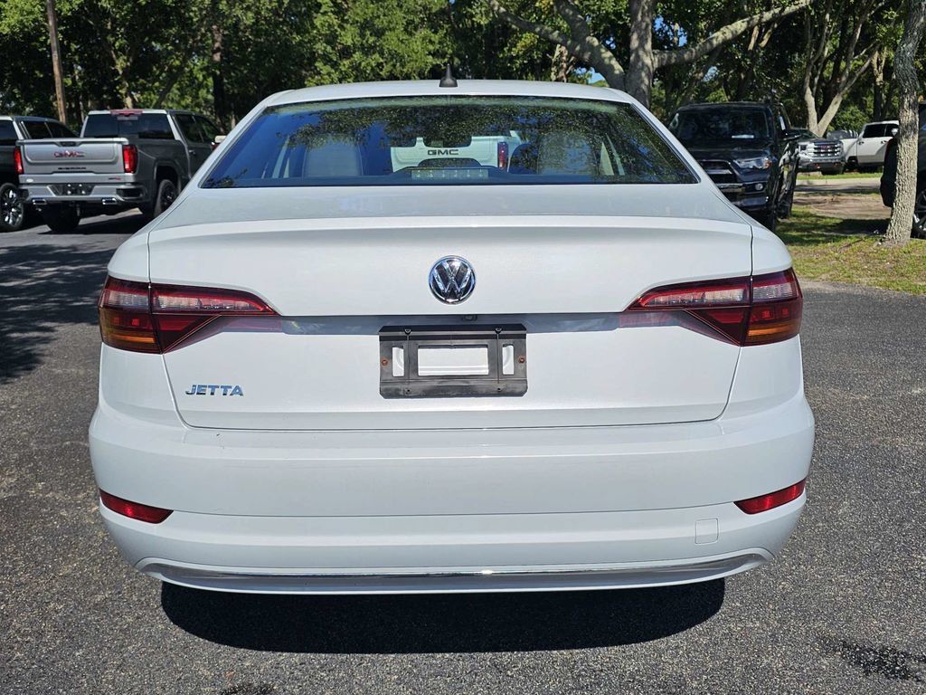 Used 2019 Volkswagen Jetta SEL FWD image 4