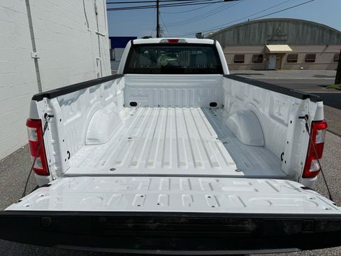 Used 2022 Ford F150 XL w/ Equipment Group 101A High RWD image 5