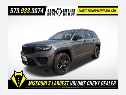 Used 2023 Jeep Grand Cherokee Altitude