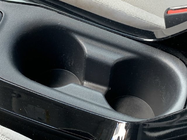 Used 2021 Toyota Corolla LE FWD image 32