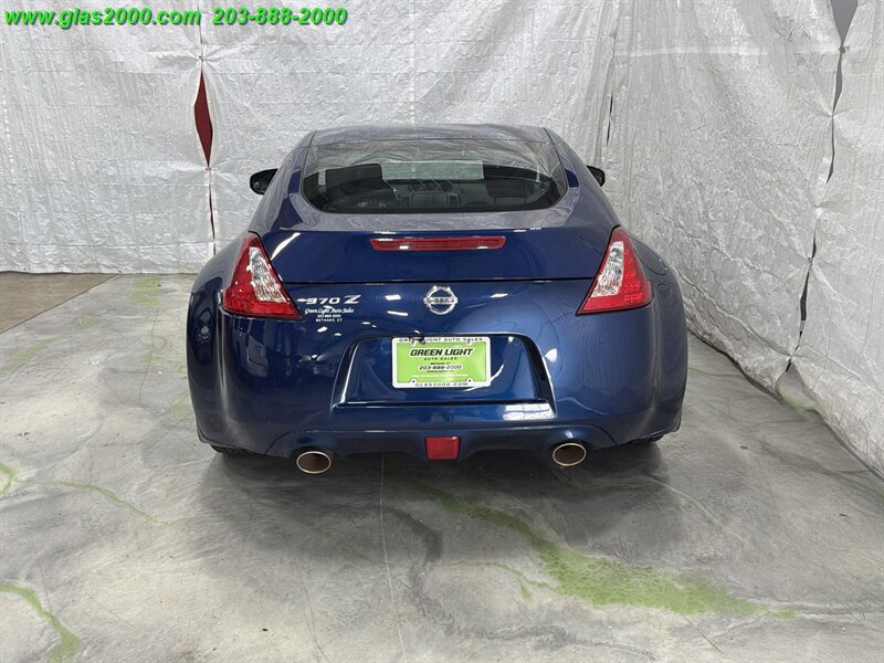 Used 2016 Nissan 370Z Coupe RWD image 19