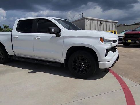 Certified 2024 Chevrolet Silverado 1500 RST w/ Texas Edition Plus AWD/4WD image 2