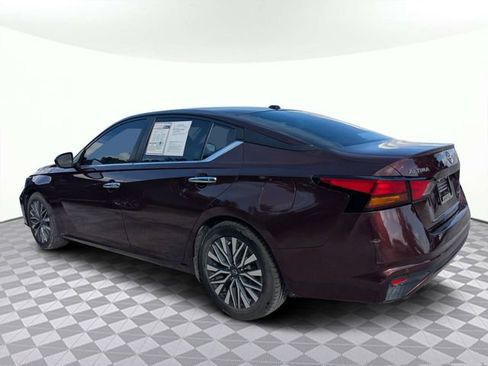 Used 2023 Nissan Altima 2.5 SV image 6