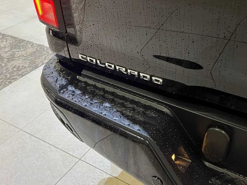 Used 2024 Chevrolet Colorado Z71 w/ Z71 Convenience Package 2 image 6