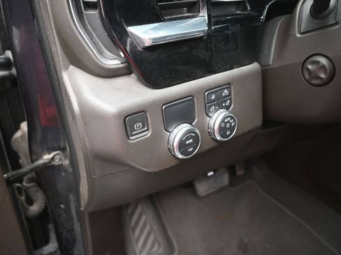 Used 2022 GMC Sierra 1500 SLT RWD image 13
