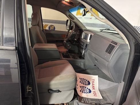 Used 2006 Dodge Ram 3500 Truck SLT w/ Light Group image 18