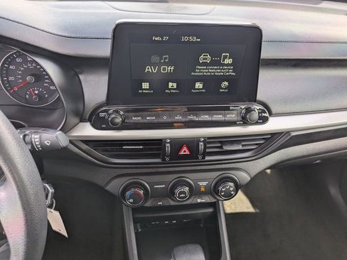 Used 2021 Kia Forte LXS FWD image 15