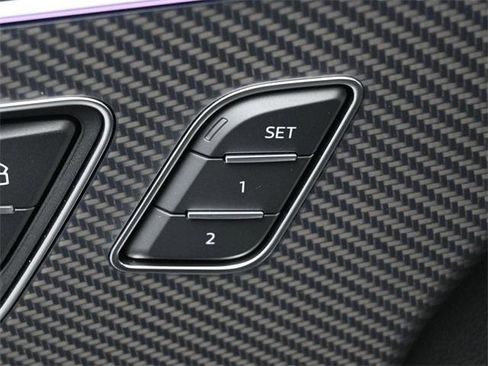 Used 2025 Audi RS Q8 performance image 15