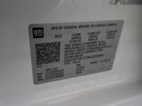 Used 2022 Chevrolet Silverado 3500 High Country w/ Safety Package II AWD/4WD image 75