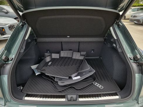 New 2026 Audi Q3 quattro 2.0T AWD/4WD image 30