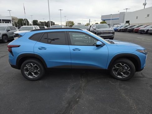 New 2026 Chevrolet Trax LT w/ Driver Confidence Package image 17