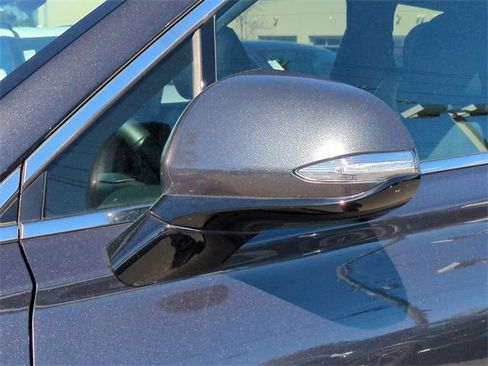 Certified 2022 Hyundai Santa Fe SEL w/ Convenience + Premium Package image 12