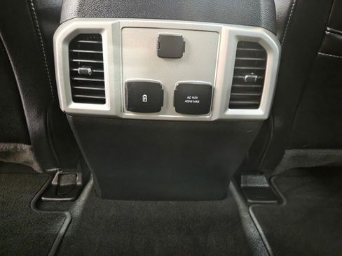 Used 2020 Ford F450 Lariat w/ Lariat Value Package image 82