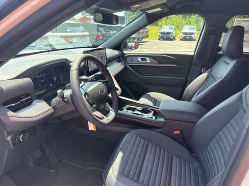 New 2026 Ford Explorer ST-Line w/ ST-Line Street Pack AWD/4WD image 11