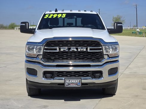 Used 2024 RAM 3500 Tradesman w/ Chrome Appearance Group image 3