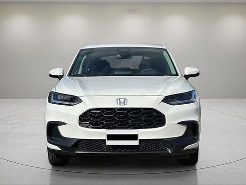 New 2027 Honda HR-V LX image 8