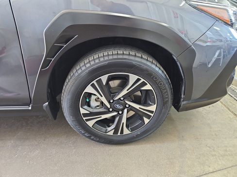 Used 2024 Subaru Crosstrek 2.0i Premium image 20