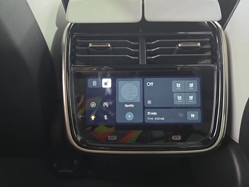 Used 2025 Rivian R1S Adventure Dual AWD/4WD image 28