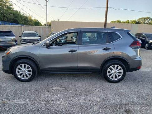 Used 2018 Nissan Rogue S AWD/4WD image 4