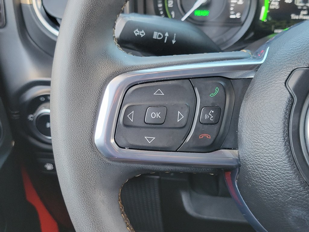 Used 2024 Jeep Wrangler Unlimited Sahara w/ Safety Group AWD/4WD image 5