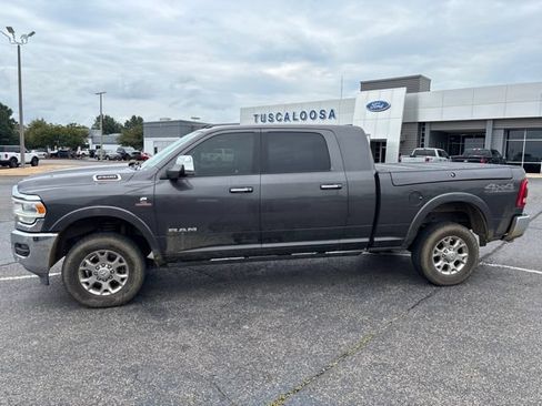 Used 2022 RAM 2500 Laramie AWD/4WD image 5