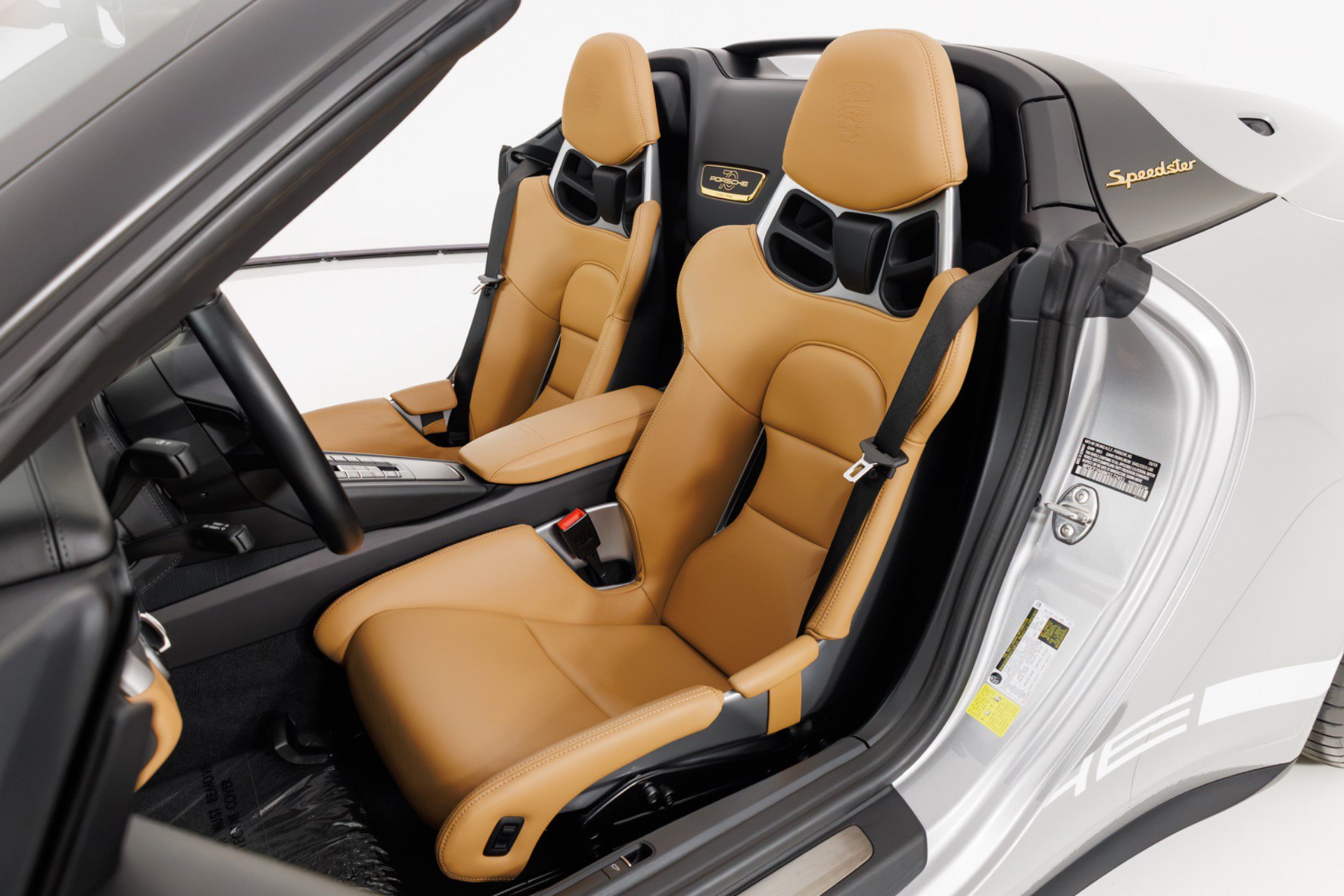 Used 2019 Porsche 911 Speedster RWD image 18