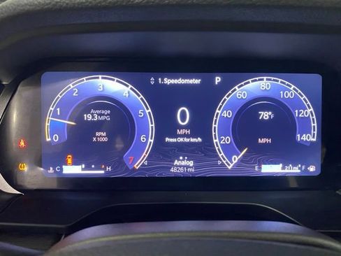 Used 2024 Jeep Grand Cherokee L Limited w/ Luxury Tech Group II image 19