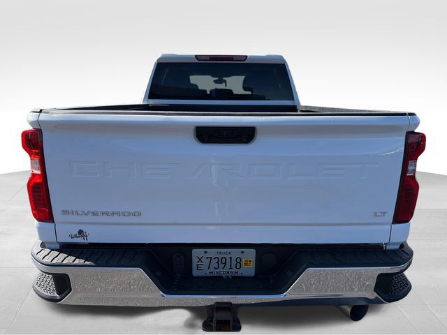 Used 2022 Chevrolet Silverado 2500 LT w/ Convenience Package AWD/4WD image 4