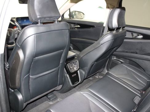 Used 2022 Lincoln Nautilus Reserve image 27