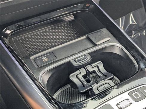 Certified 2025 Mercedes-Benz GLA 250 image 13
