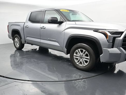 Used 2024 Toyota Tundra SR5 w/ SR5 Premium Package AWD/4WD image 2