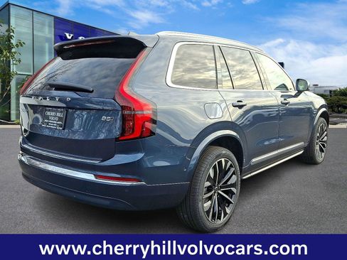 New 2026 Volvo XC90 B5 Plus image 5