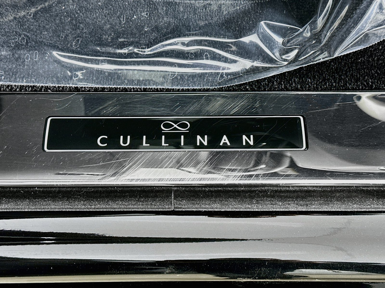 Used 2026 Rolls-Royce Cullinan Black Badge AWD/4WD image 63