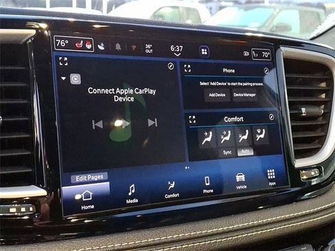 Used 2021 Chrysler Pacifica Touring-L w/ Uconnect Theater Family Group image 23