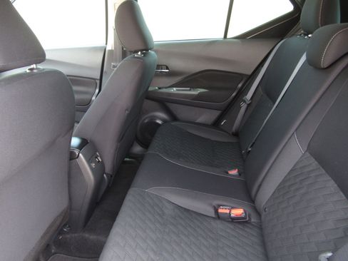 Used 2024 Nissan Kicks SV image 13