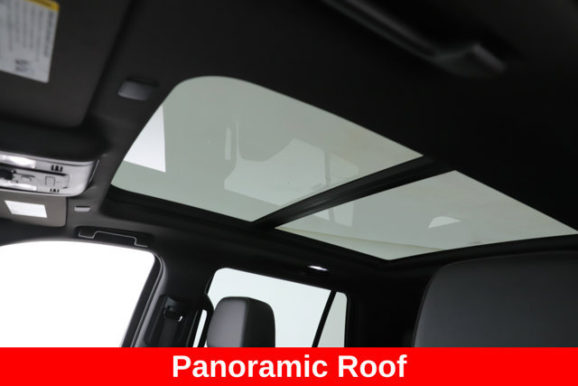 Used 2023 Chevrolet Tahoe RST w/ Luxury Package AWD/4WD image 18