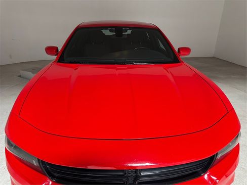 Used 2022 Dodge Charger SXT image 25