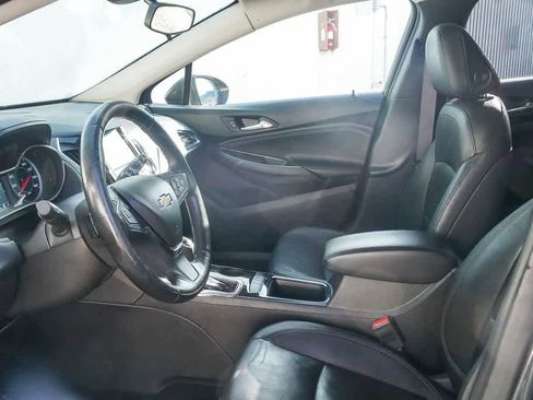 Used 2017 Chevrolet Cruze Premier image 17