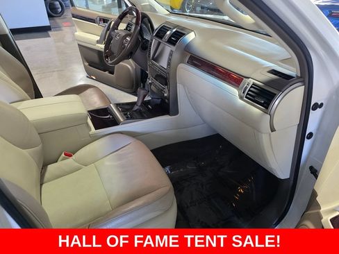 Used 2016 Lexus GX 460 w/ Premium Package AWD/4WD image 19