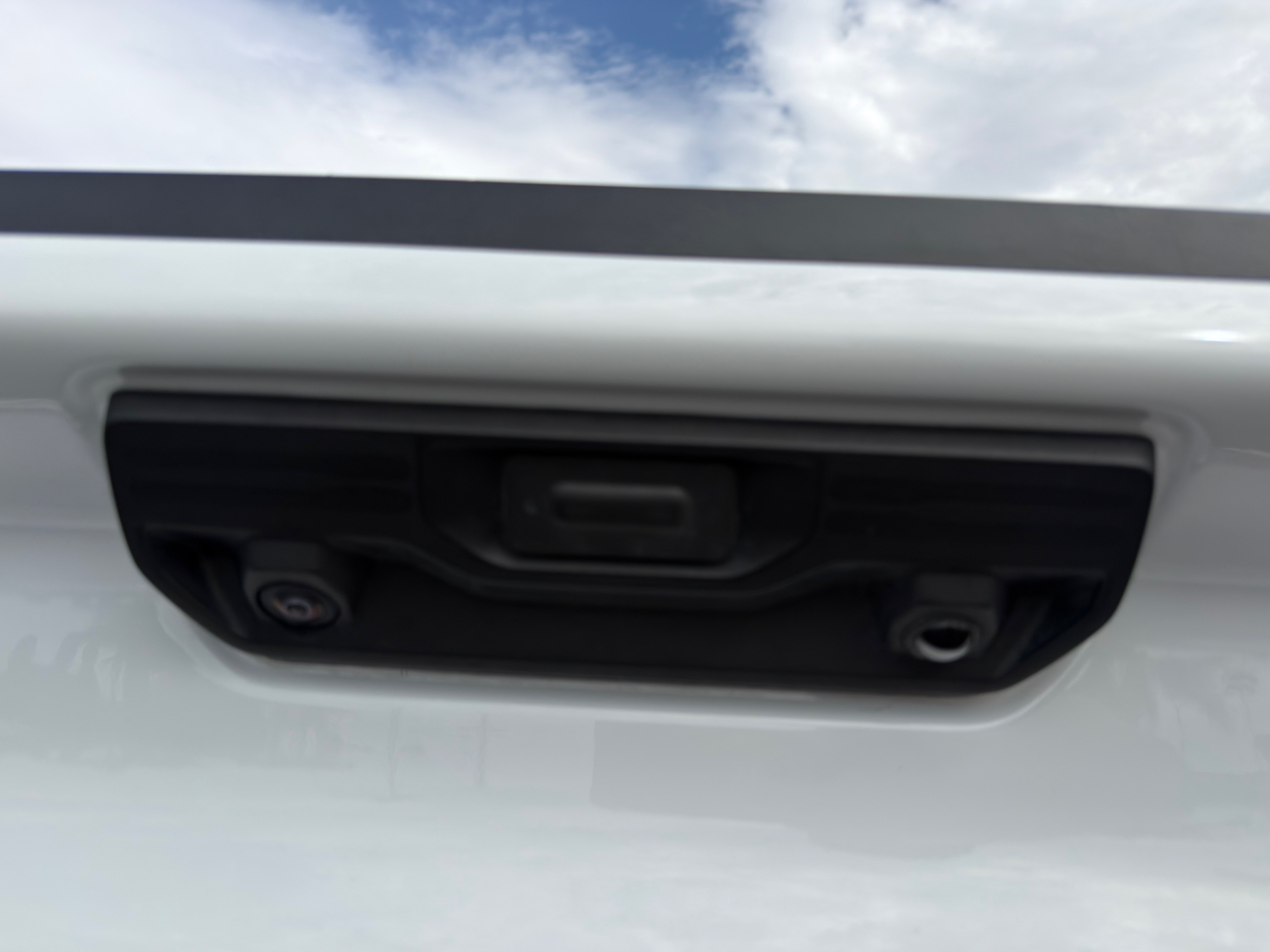 Used 2026 Chevrolet Silverado 1500 RST AWD/4WD image 15