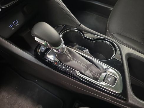 Certified 2024 Buick Encore GX Sport Touring image 23